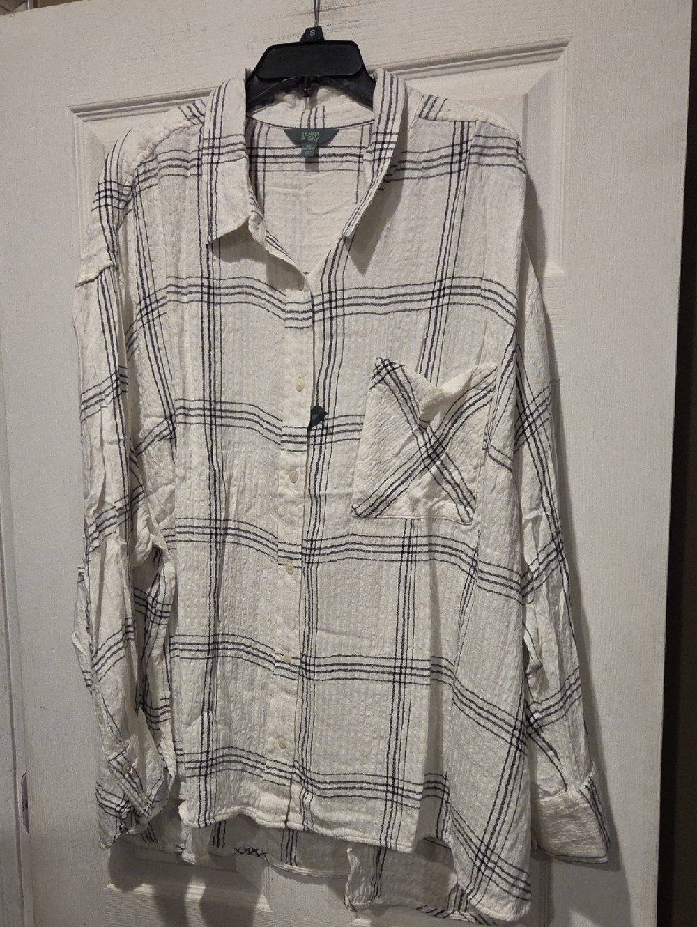 TERRA & SKY BUTTON UP TOP